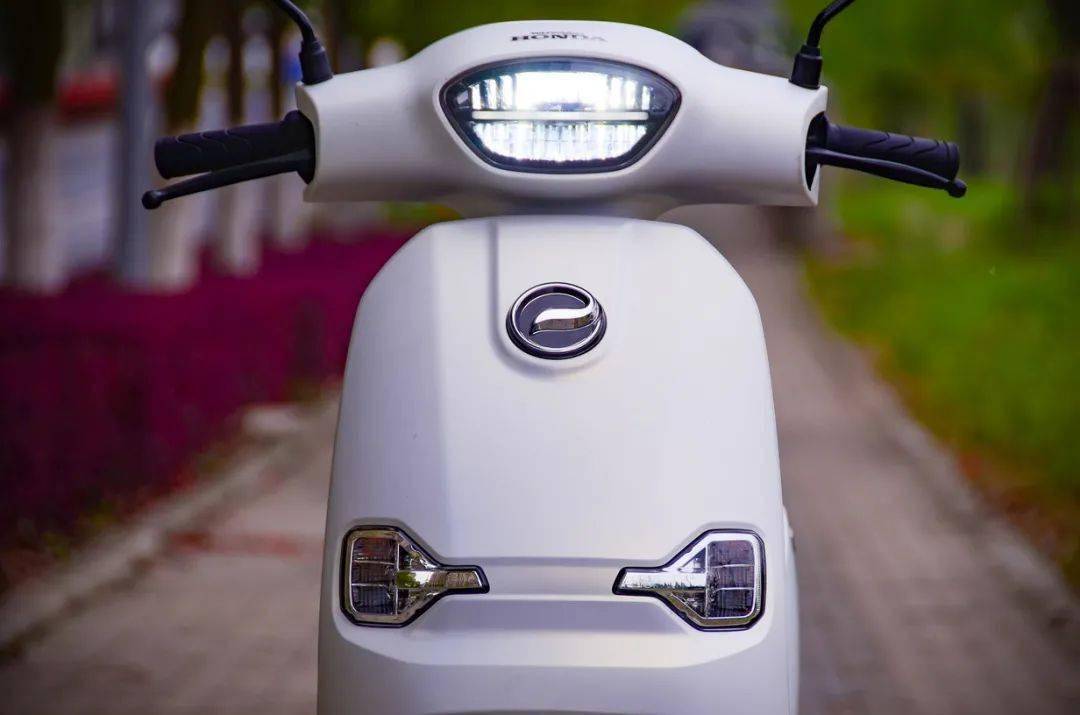 净原电动丨无可挑剔的电摩旗舰:五羊-本田a1年度使用总结