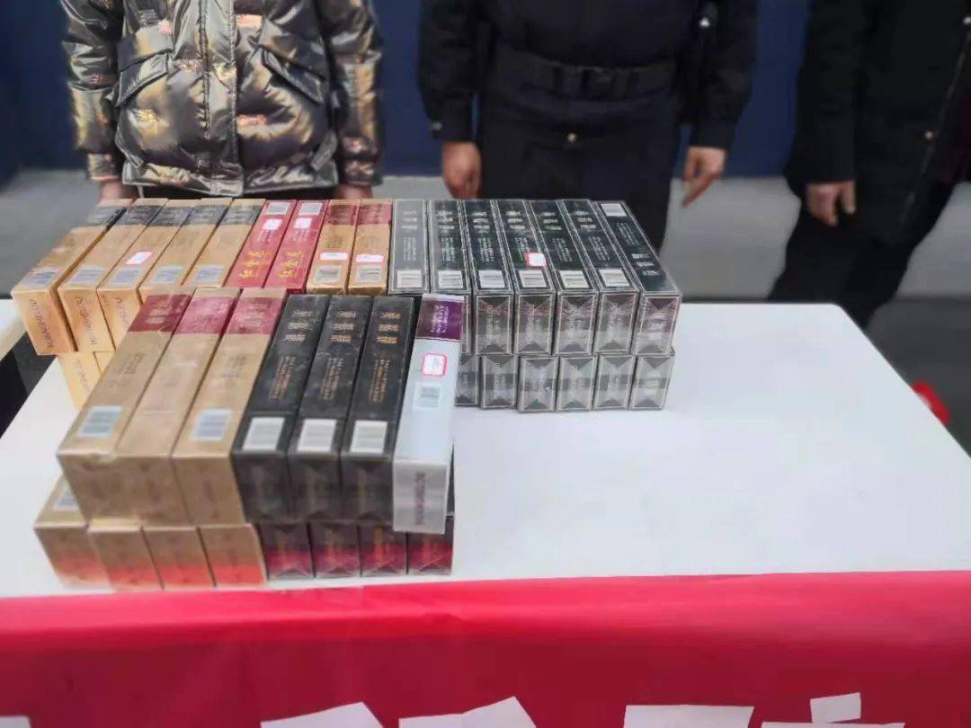 谷城这里被盗赃物集中返还.