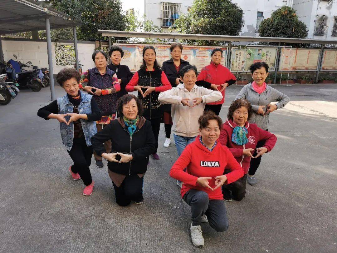 暖心留苏硕房三团奏让美好与留苏的你环环相扣