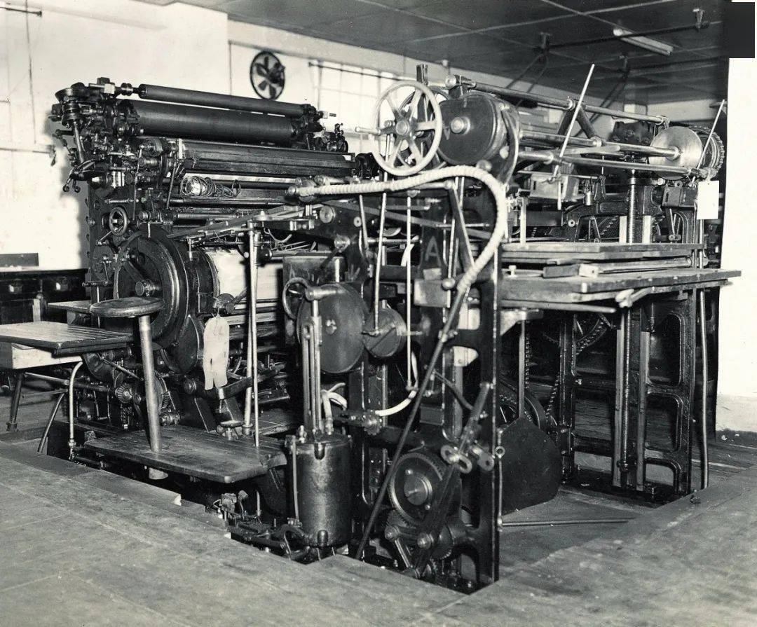 80年代铅字印刷机图片