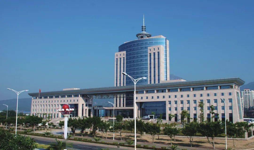 立足本职知行合一我与海关税政调研的故事