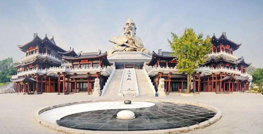 万佛塔,老门山,佛学院焦山公园:景区内关闭景点: 慈寿塔,法海洞金山