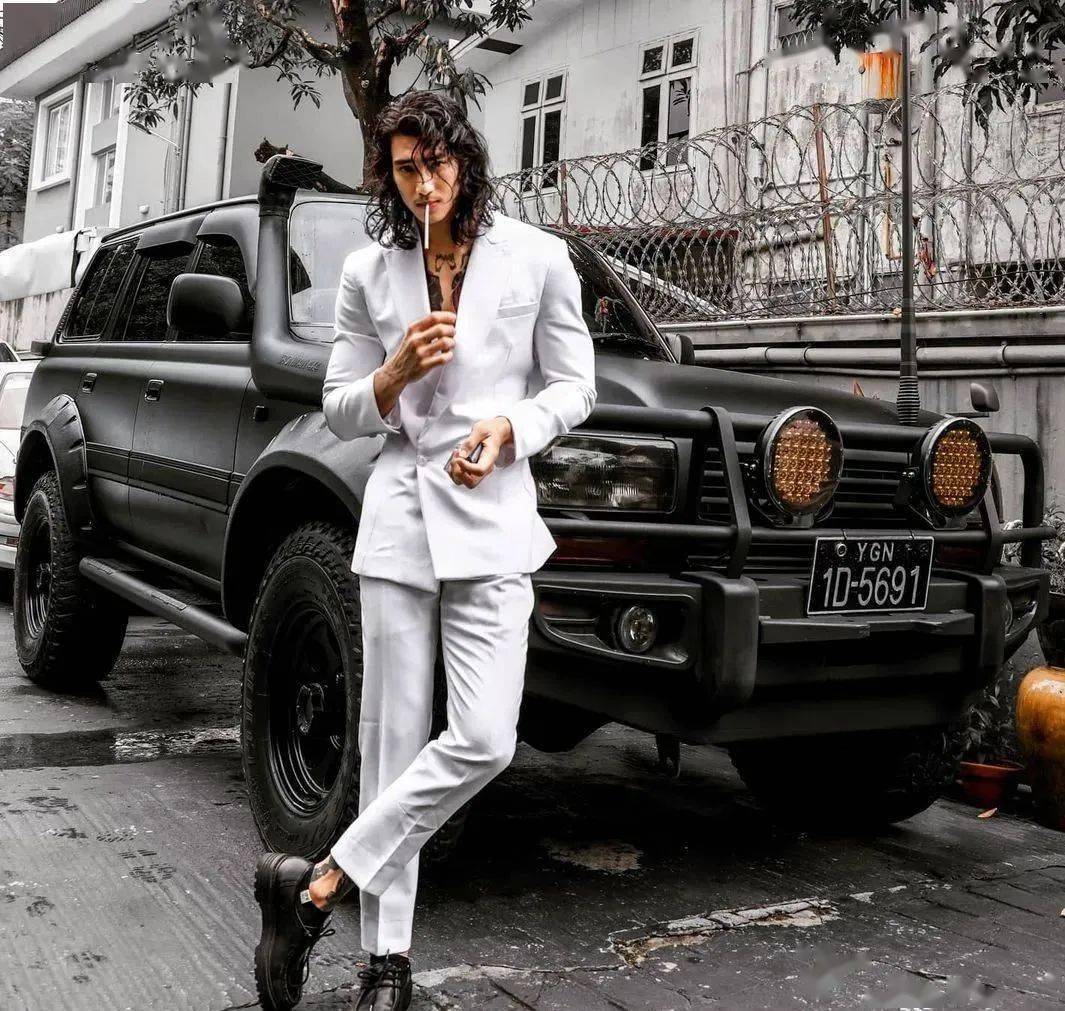 圆寸泰国和尚风靡全网