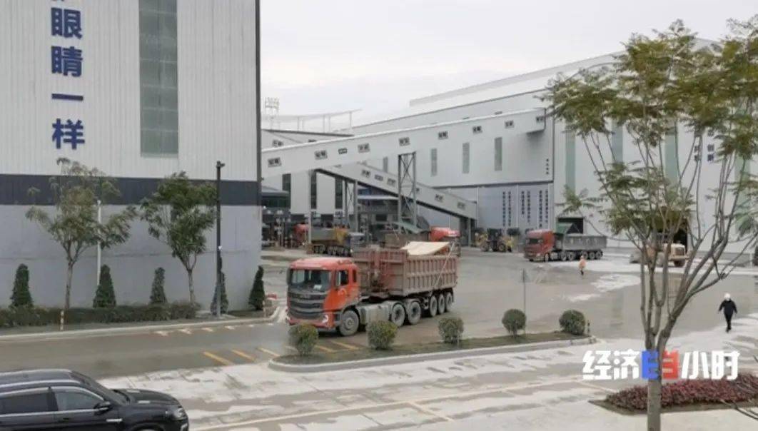 混凝土超600元/方!工地都得停工!砂石价格不断上涨!到底怎么回事?