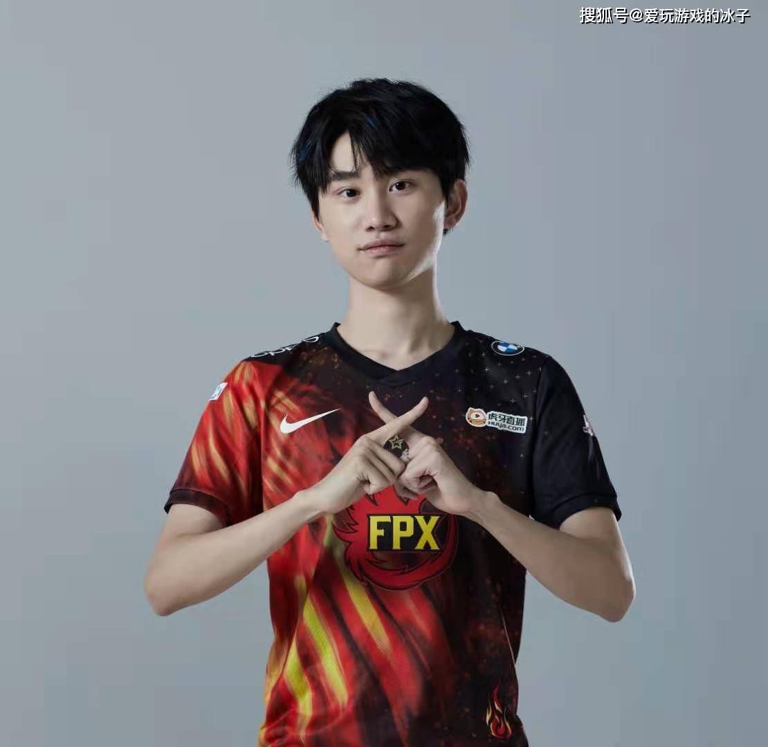 一,lol"劲夫"事件愈演愈烈腕豪瑟提是一位对线强度