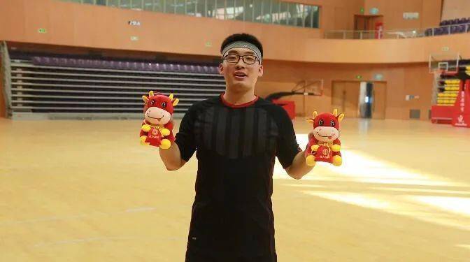 一封家书我在北建大给爸爸妈妈拜年啦