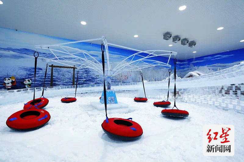 春节咋个耍到东郊记忆偶遇蓉宝邂逅冰雪奇缘世界