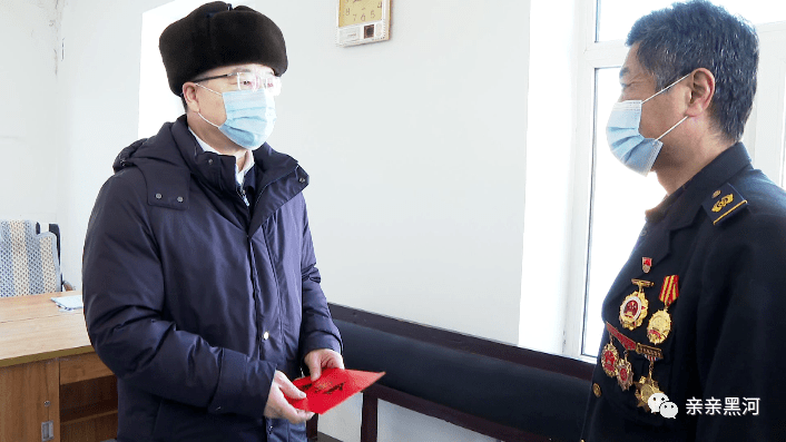 黑河市委书记马里在市区走访慰问检查安全生产和疫情防控工作