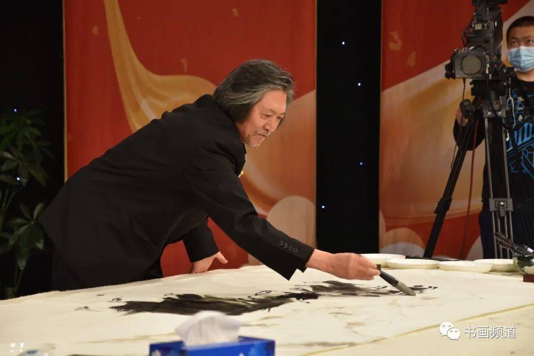 《艺术为人民》:张江舟,丁杰,唐辉,李爱国,陈克永,霍勇,曲敬国_频道