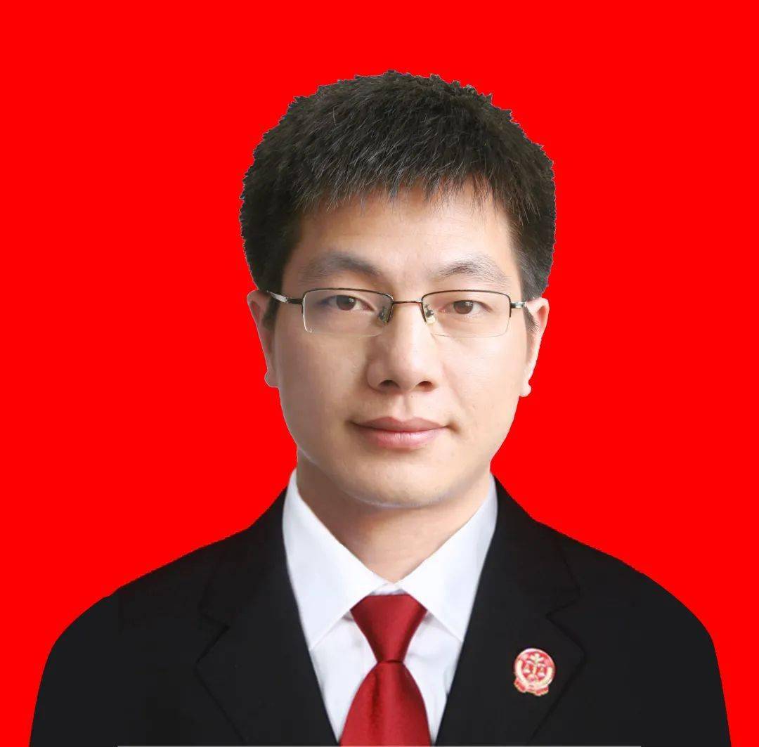 全国法院办案标兵陈富强与案卷为伍与平凡作伴