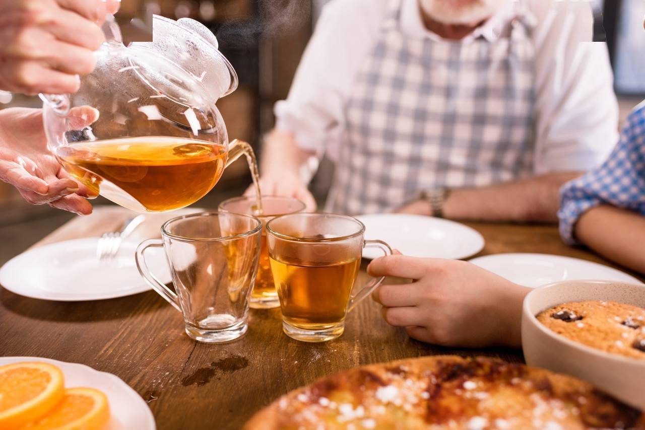 春节聚会如何更健康地喝茶?建议做好这6点