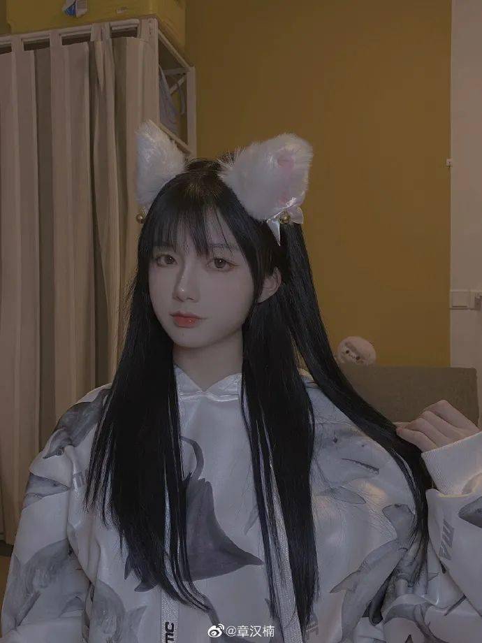 秒杀9958篮球狗这小姐姐没有人能把持得住