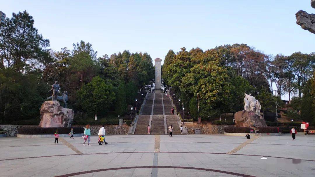 宁化县革命纪念馆,1977年兴建于福建省宁化县城关北山,是人们缅怀革命