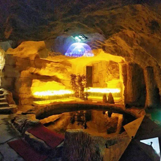 康业养生汤屋会馆●康业酒店客房●鼎宴中餐●康业国际俱乐部●康业