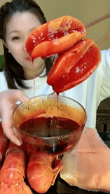 网上很火的东西有什么 03bef8daeeb54394b5d81e6780ba18ac.png