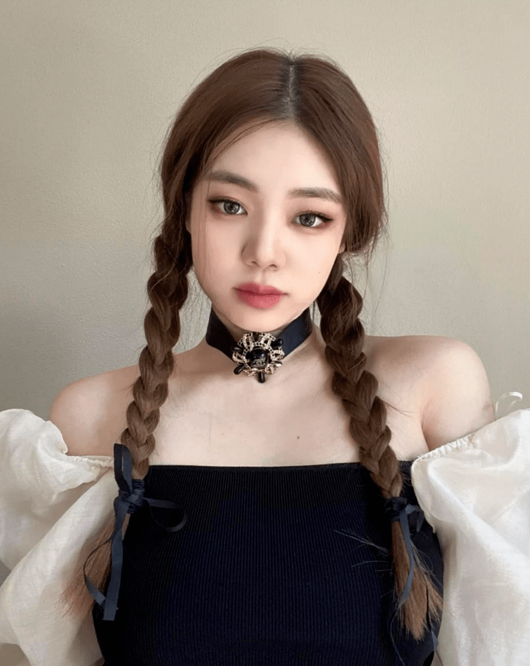 18岁「足坛陈冠希」爆红,靠一个微笑秒杀全网姐姐粉:国足终于有救了!