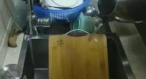 b7642cf8cde44bcf835f1bfc62c481de.jpeg