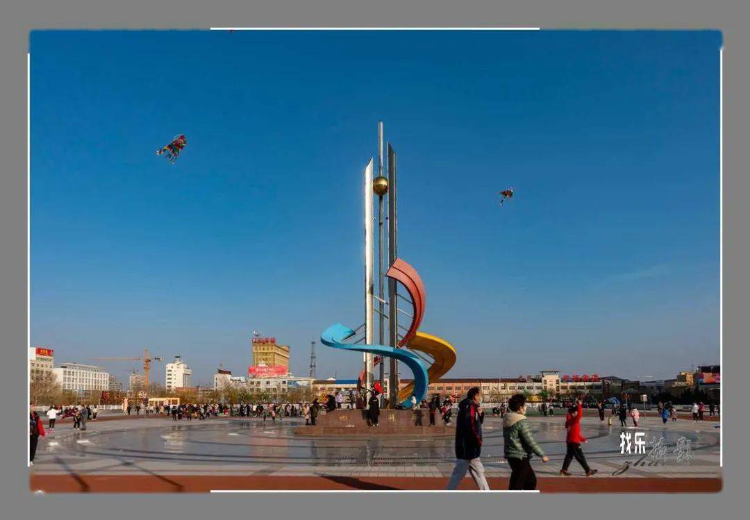 升平广场风筝飞满天