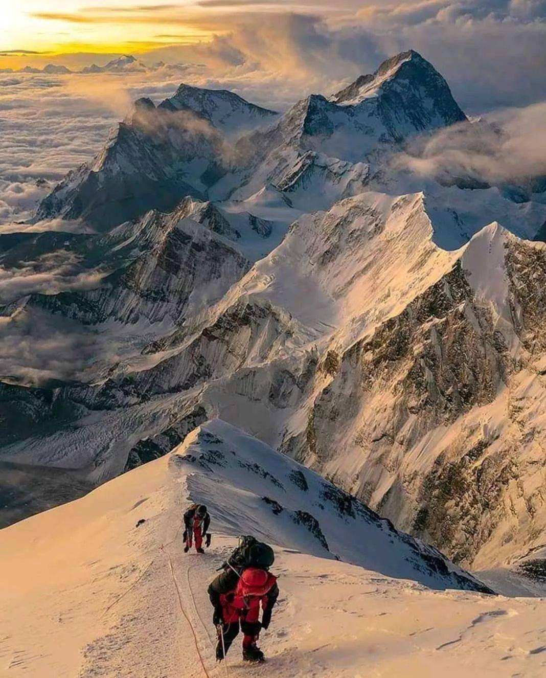 极限运动，登一次珠峰大概需要多少钱？
