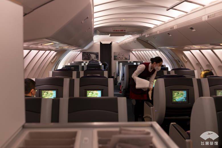 四发宽体机的头等舱体验同特别航班号一样对b747情有独钟