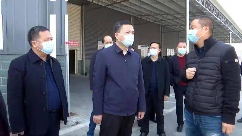 市委书记,市长黄建军主持会议并讲话召开企业家代表新春座谈会汉川