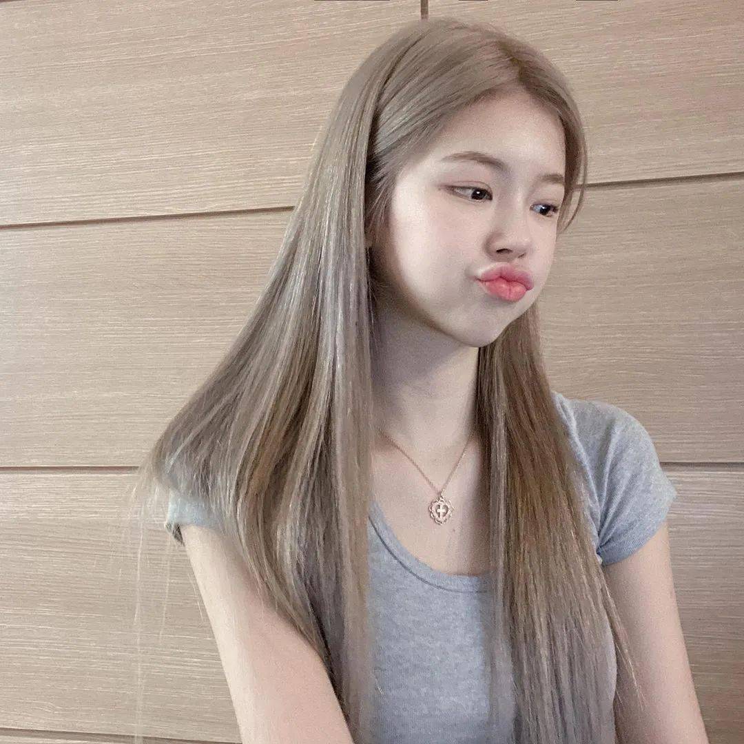 2021年的流行发色一染一个准的快快了解一下