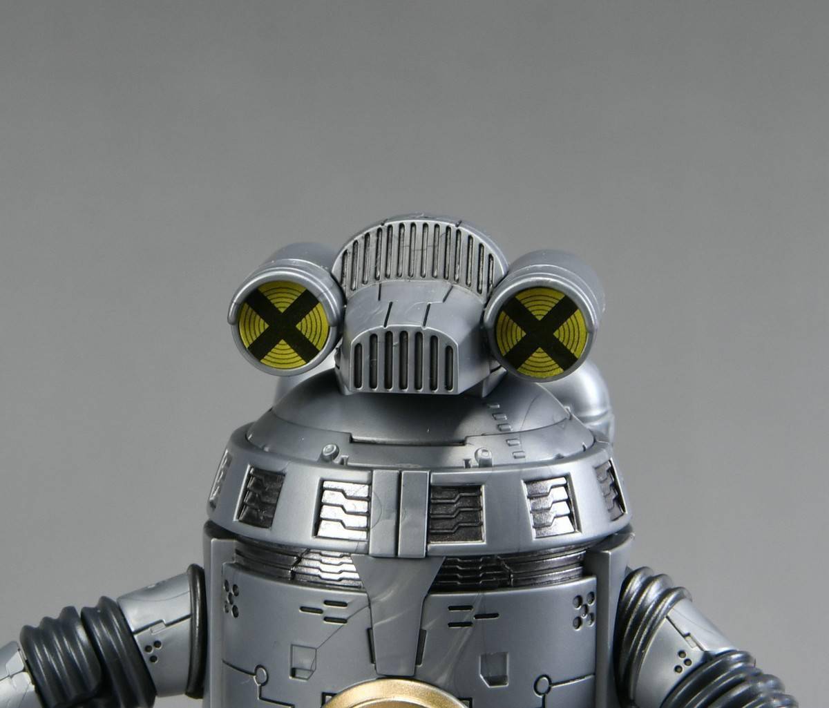 手一对张手 手腕处有关节设计可以轻松做到龟派气功可动手臂平举上抬