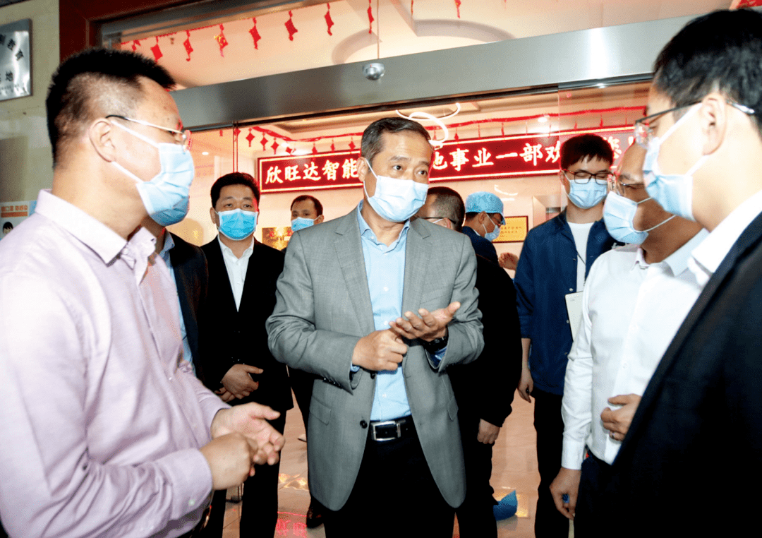 区委常委,常务副区长蔡英权,区委常委,区委区府办主任孟锦锦参加活动.