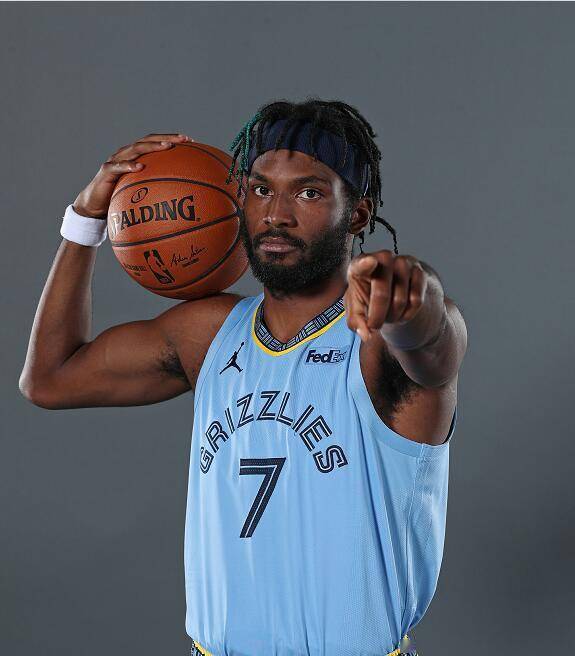 伤停13个月后温斯洛在灰熊迎来首秀