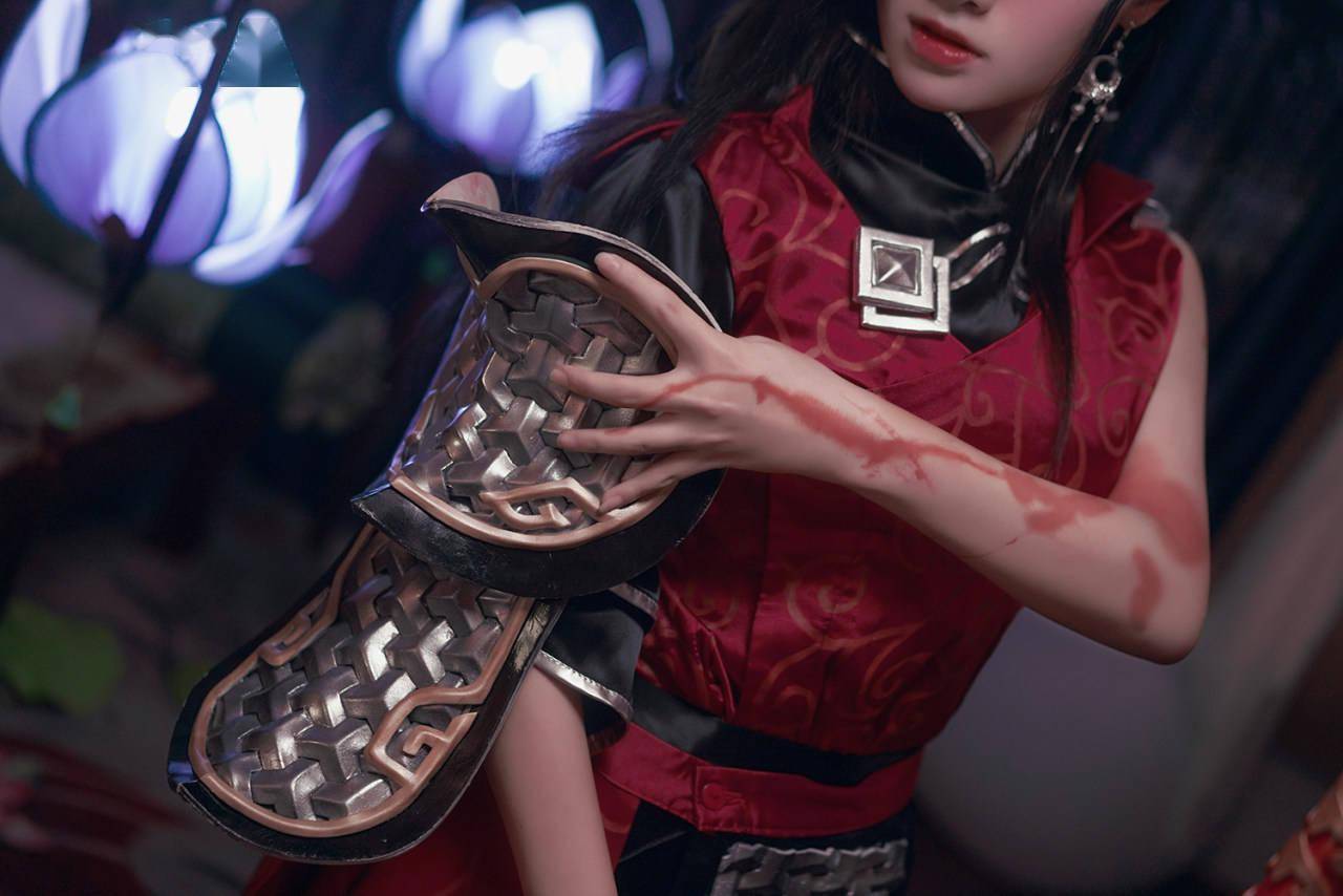 剑网三·天策 · 破虏军娘cosplay ——"不负铠甲,不恋红妆"