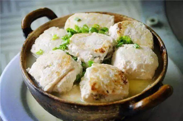 畲族——豆腐酿撒拉族主要聚居在地处黄河沿岸的青海省循化地区.