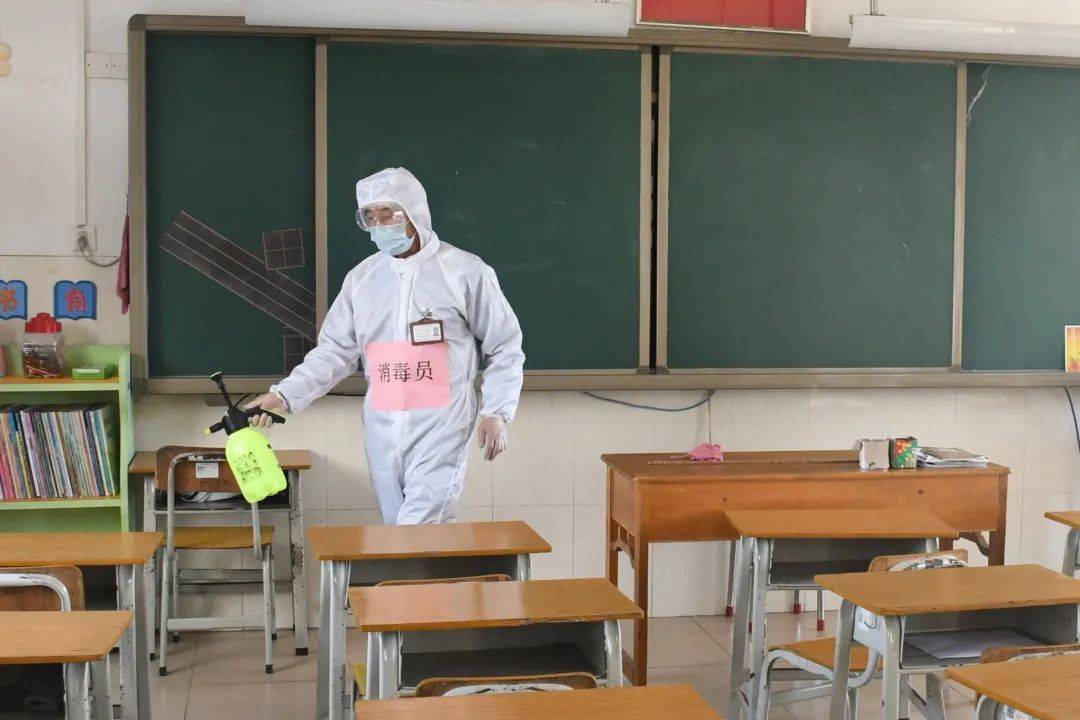 扎实演练科学防疫双岗小学开展2021年春季开学防疫演练