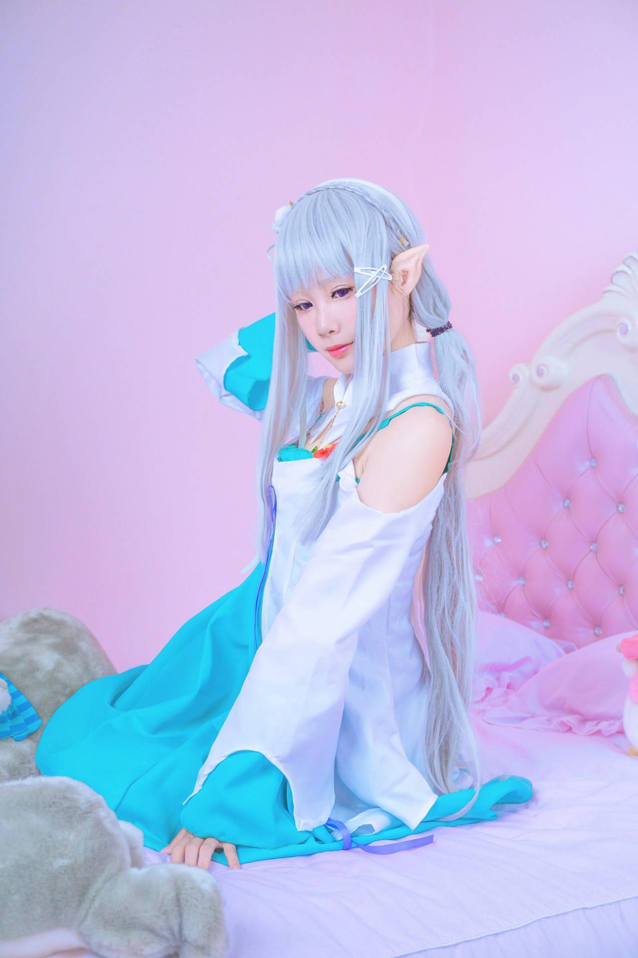 从零开始的异世界生活艾米莉亚睡衣cosplay