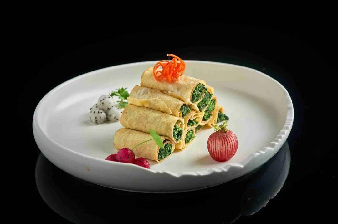 伊龙春季菜品领鲜启幕