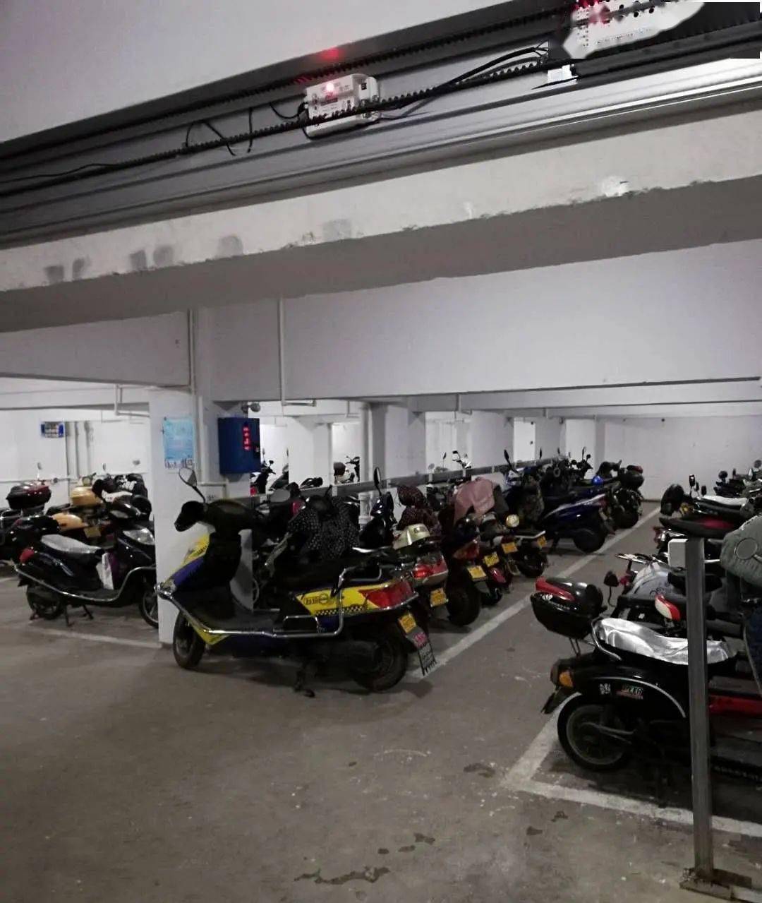 这样智能的非机动车库你见过吗?_停车库