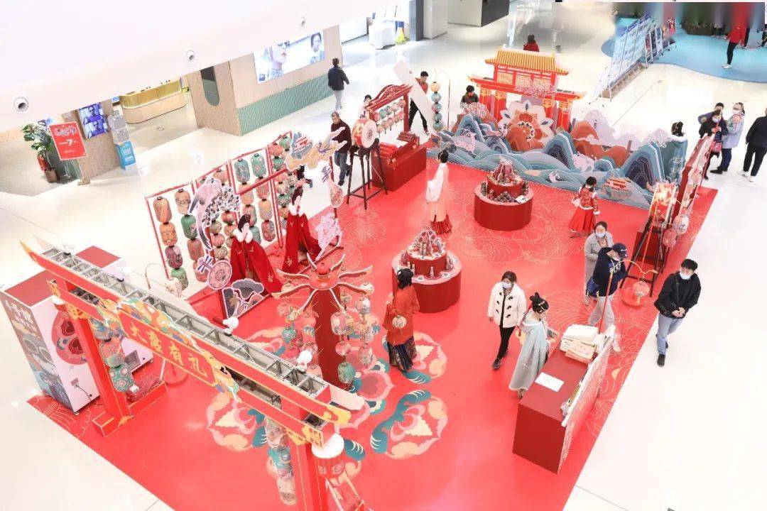 美满外除了有鲤鱼花灯的另外重现大悦城「诗词里的盛唐」"接汉疑星落