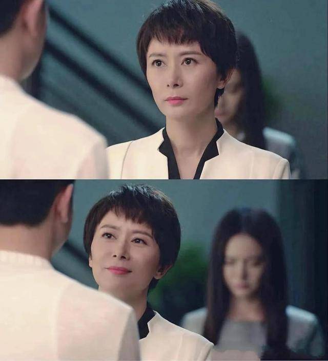 热剧 | 熬夜追!看戚薇化身"芯机人"在线表演茶艺