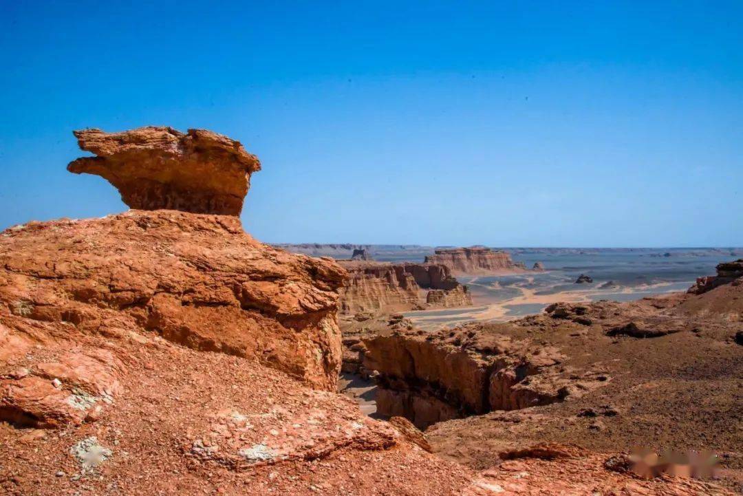罗布泊零距离,整个世界美哭了~_楼兰