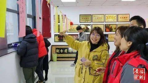 猜成语老挝_老挝女人图片(3)