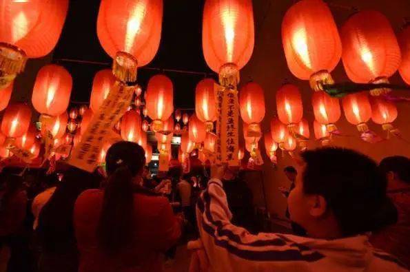 灯谜是什么节日 b26e109202bf4ed491d37176b3f6736a.jpeg