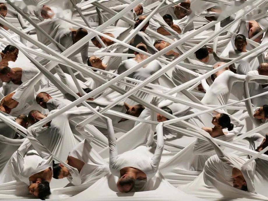 欲望与罪恶 | 德国艺术家 Claudia Rogge 人体作品欣赏