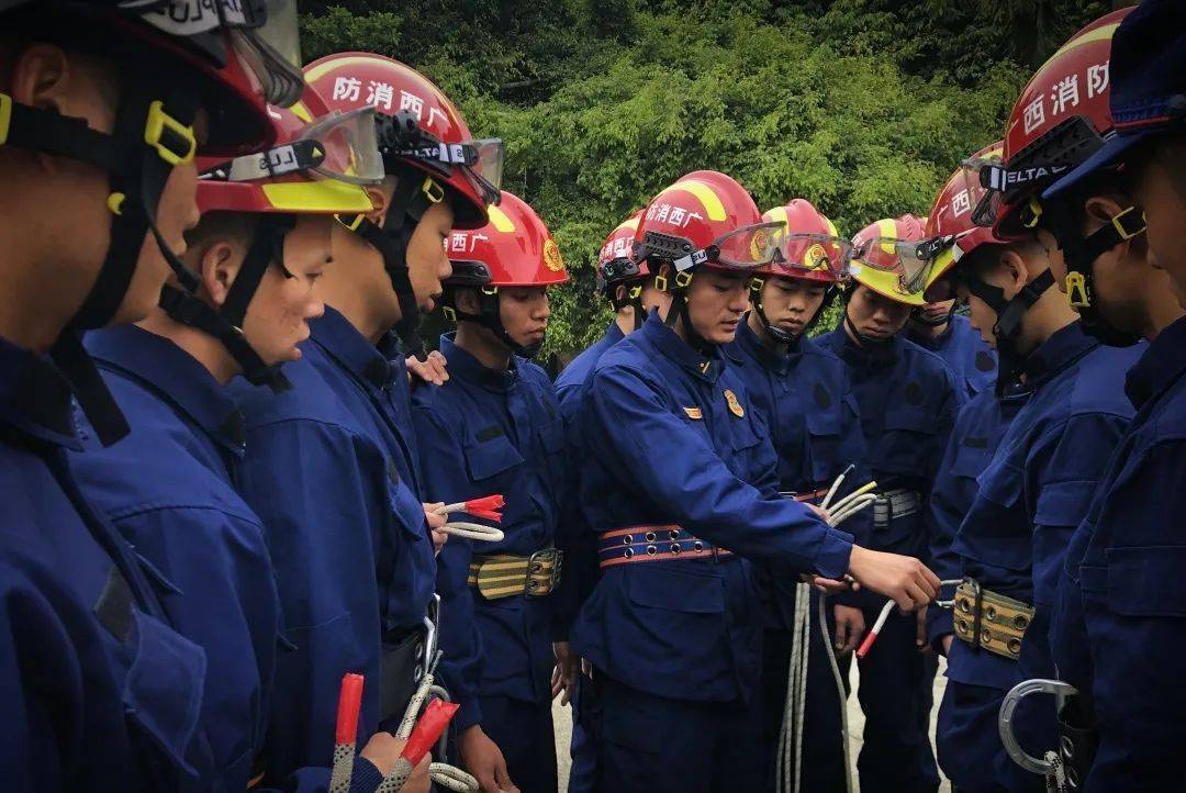 当了消防员才知道走的每一步都算数