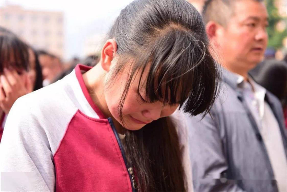 农村娃隐形辍学现象惹人深思父母努力奋斗孩子却断送未来