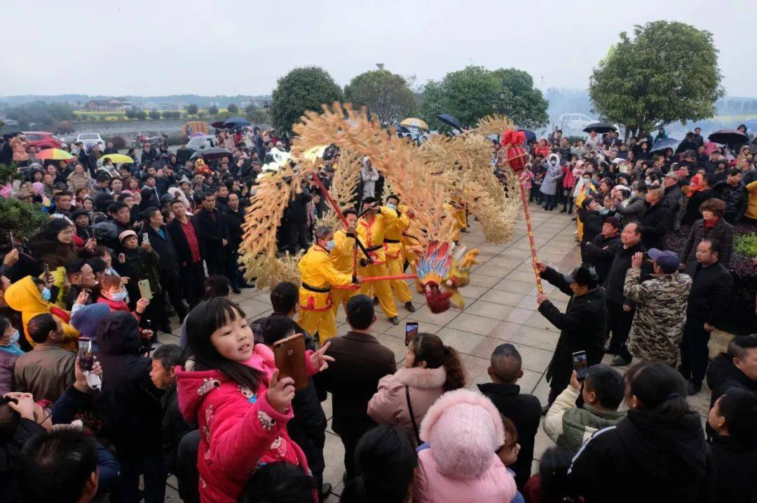 衡阳县龙灯武灯稻草龙欢度元宵余味仍在