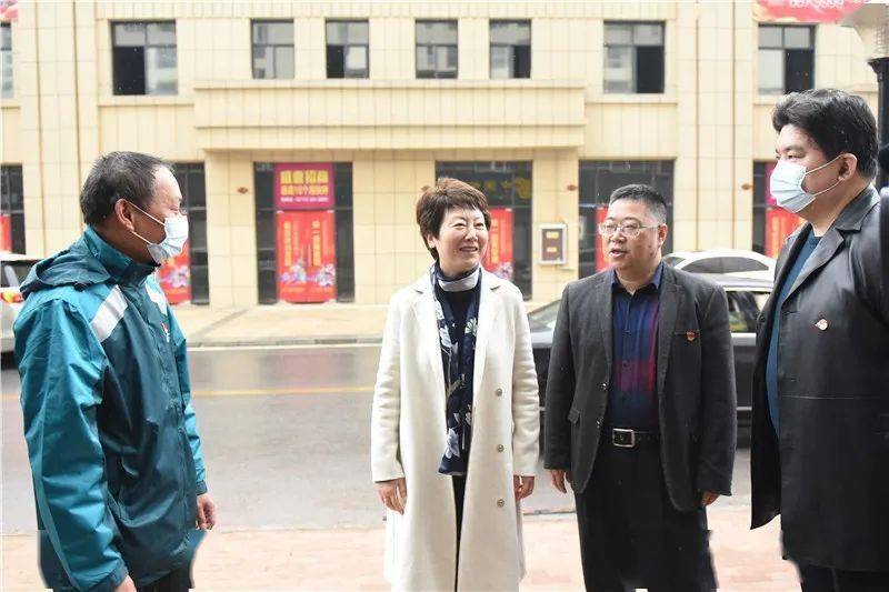 市委常委,统战部部长徐云走访一线优秀青年(集体)代表_鹰潭