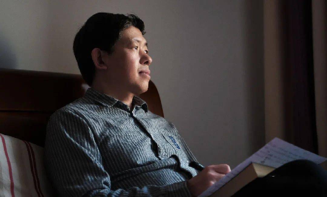 铁骨柔情作家李铁和他笔下的女人们