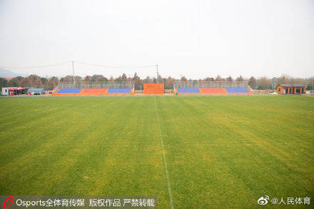 人均体育场地_体育场地图片