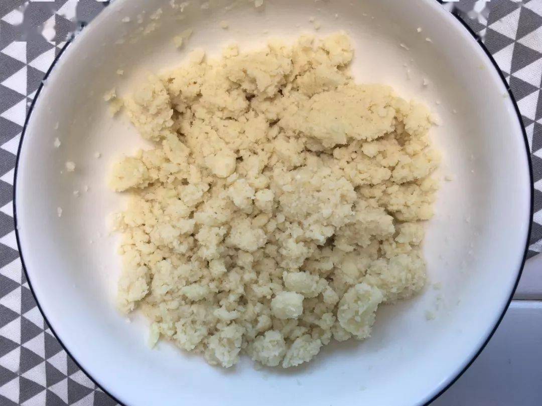 鸡胸肉一般煮多少分钟全熟 3ce76bae431c4984b299e8373a9c3e06.jpeg