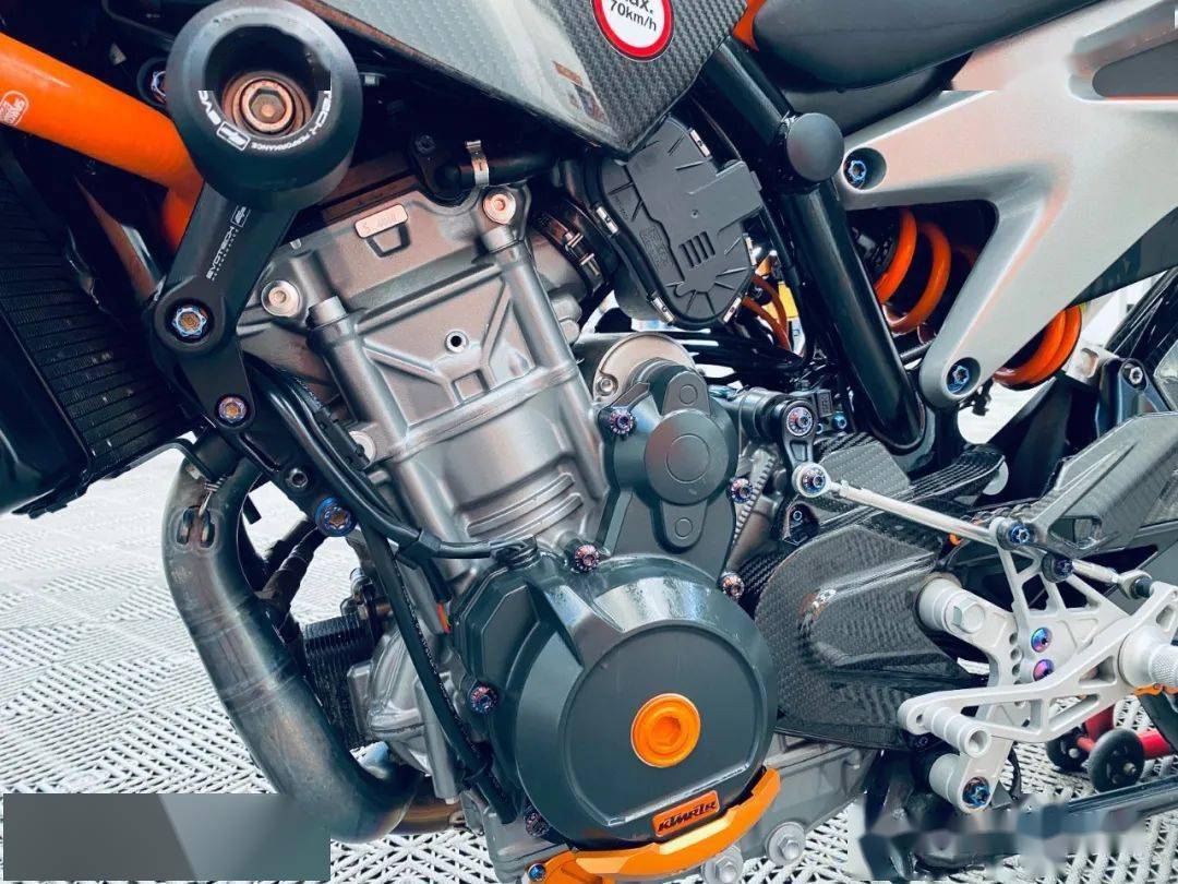 ktm790duke改装北京楠子投稿