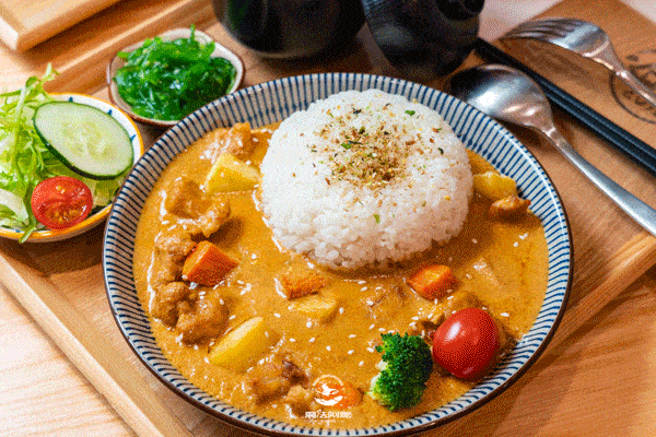 「数十款日式咖喱饭,一周不重样!
